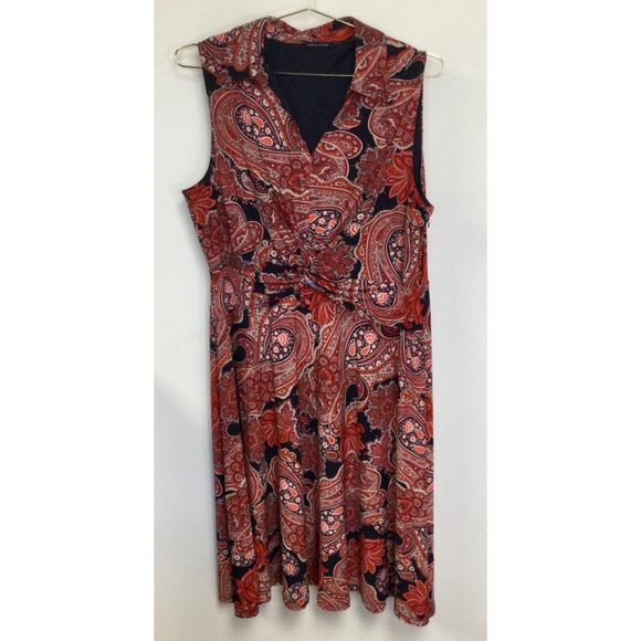 Women's Tommy Hilfiger Dress, Size Large , Red and Navy Paisley - Picture 2 of 11